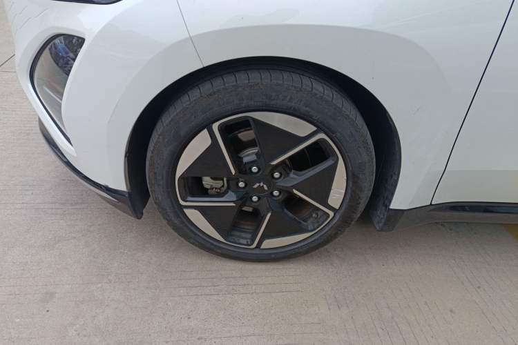 Used Wuling Xingguang 2024 Co-Creation Edition 150 Advanced Model
