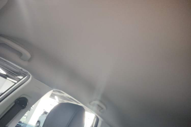 Used Buick Velite 6 2023 430km Range Commuter Version
