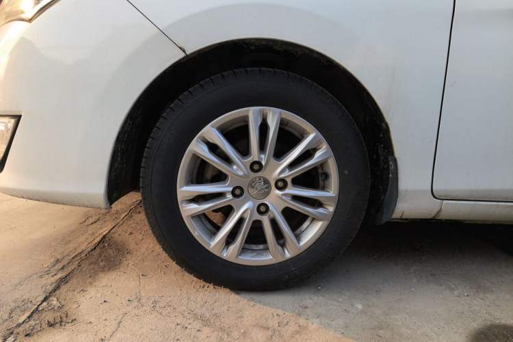 Used Haima M3 2016 1.5L CVT Smart Comfort Version
