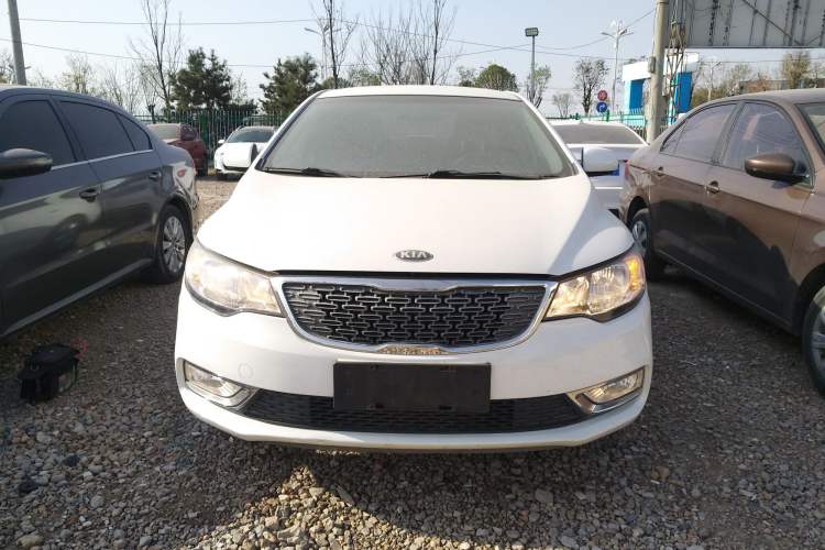 Used Kia Forte 2014 1.6L MT GL