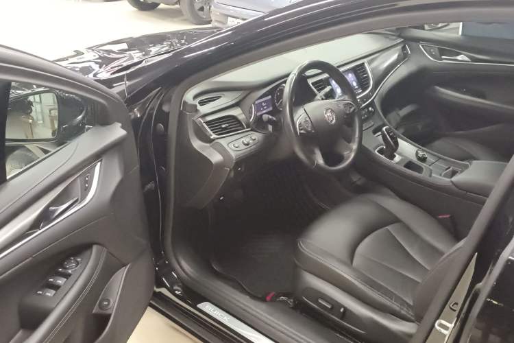 Used Buick LaCrosse 2022 552T Luxury Version
