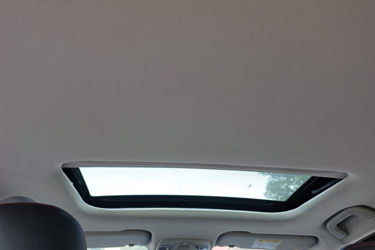 Used Geely Auto Vision X3 2021 PRO 1.5L CVT Deluxe Model
