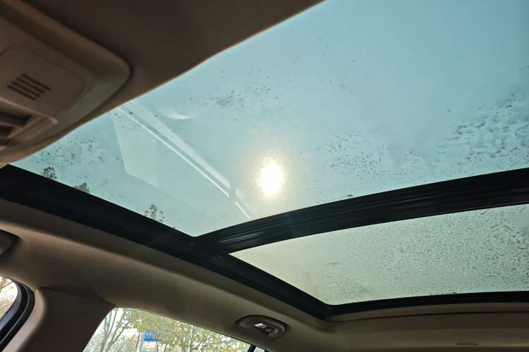 Used Buick Envision 2017 28T Four-Wheel Drive Elite Model
