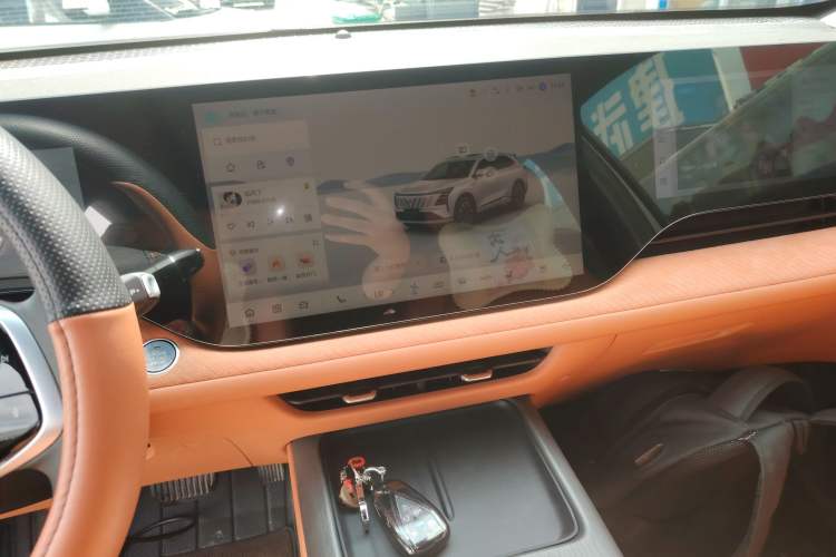 Used Changan CS75 PLUS 2025 4th Generation 1.5T New Blue Whale Smart Luxury Edition
