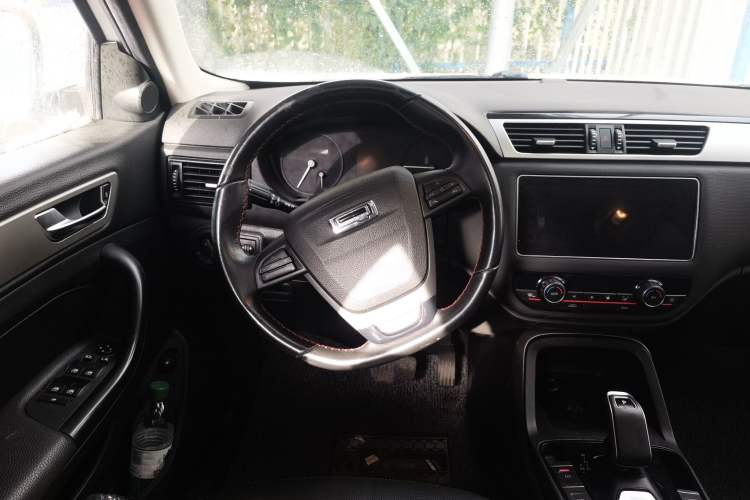 Used Qoros 5 2019 Qoros 5S 1.6 TGDI Prestige Model