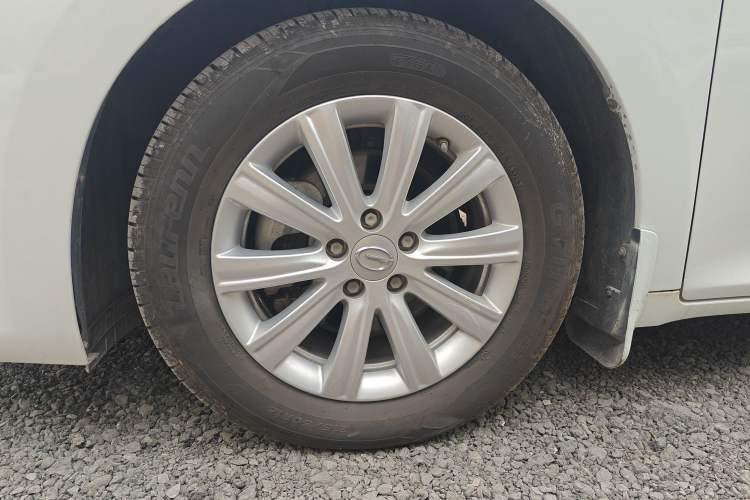 Used GAC Trumpchi M6 2021 270T DCT Luxury Edition (7 Seats)