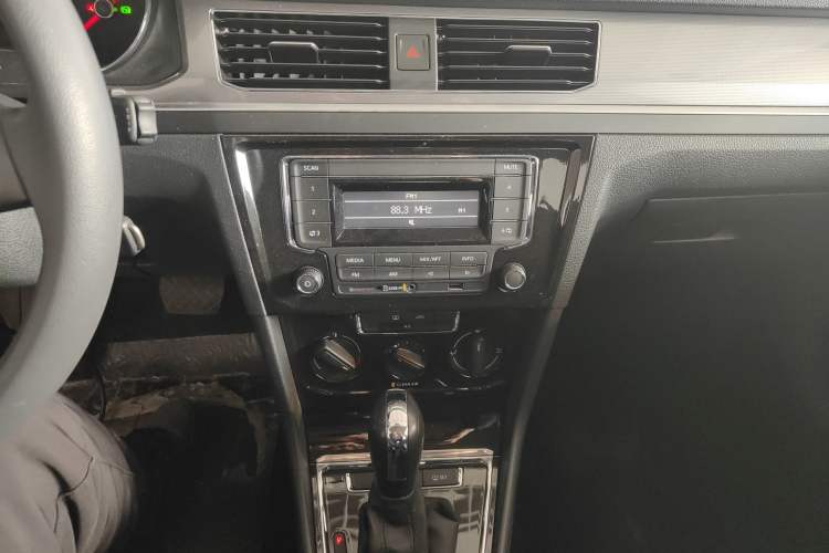 Used Volkswagen Bora 2019 Facelift Bora·Legend 1.5L Automatic Fashion Edition China VI Standard
