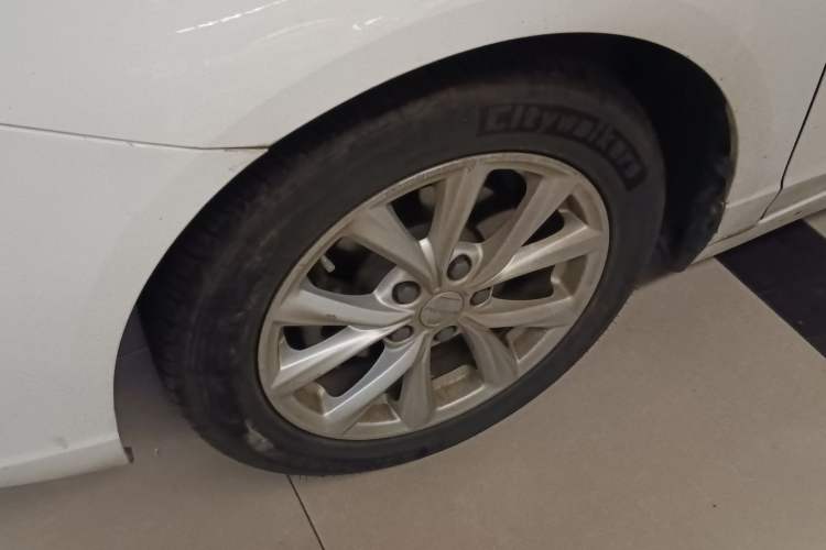 Used Roewe i5 2020 1.5L Automatic 4G Connected Linghao Edition

