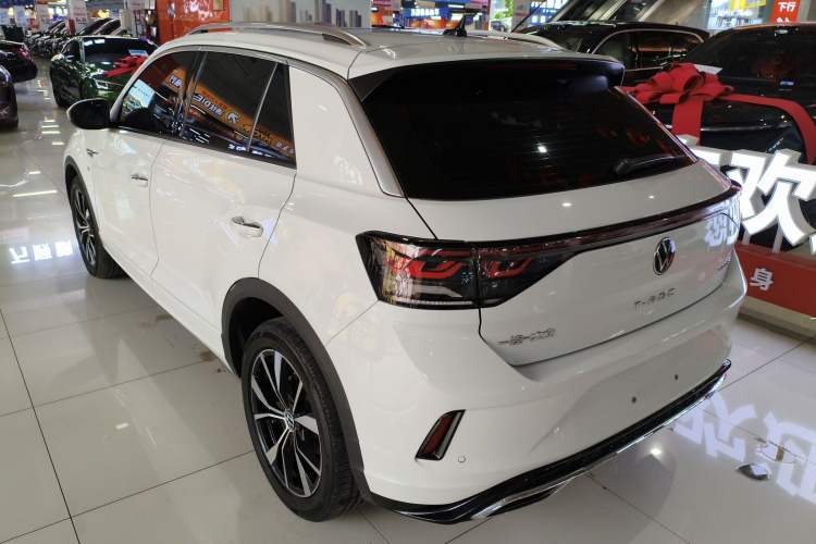 Used Volkswagen T-ROC 2023 300TSI DSG Two-Wheel-Drive Chen Guang Edition
