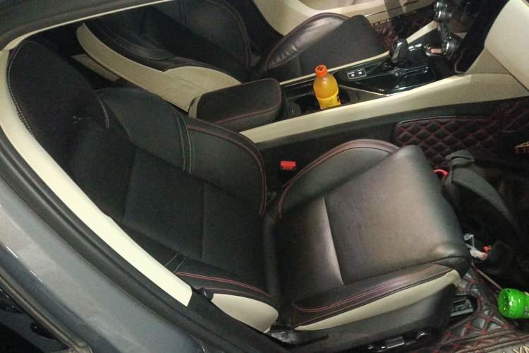 Used Lynk & Co 02 2018 1.5T DCT Two-Wheel Drive Zhaopu Version China V Standard
