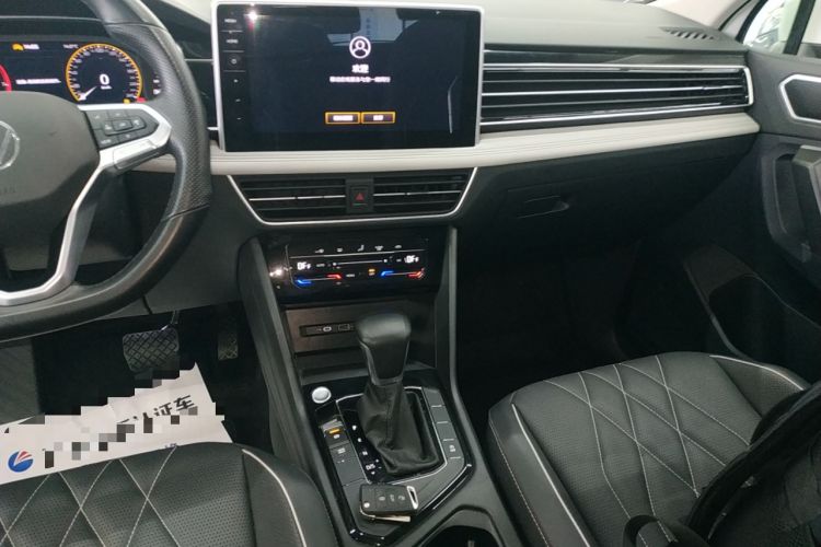 Used Volkswagen Tiguan L 2023 300TSI Automatic Two-Wheel Drive Smart Edition