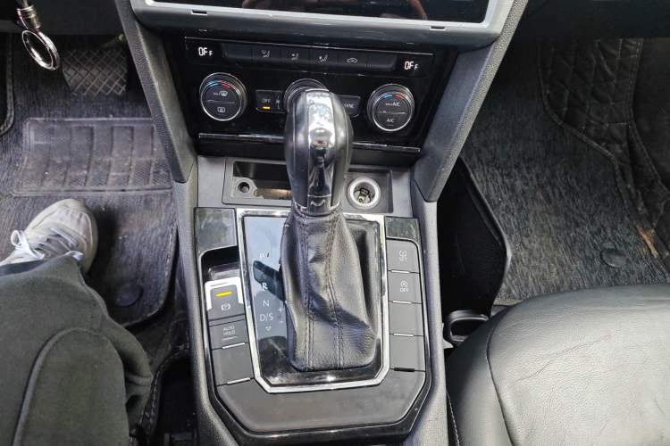 Used Volkswagen Lamando 2017 280TSI DSG Comfort Edition
