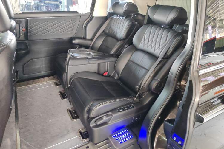 Used Honda Elysion 2019 2.0L Hybrid Luxury Edition