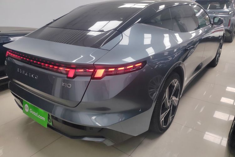 Used Lynk & Co Z10 2025 95 kWh 702 km All-Wheel Drive Intelligent Driving Ultra
