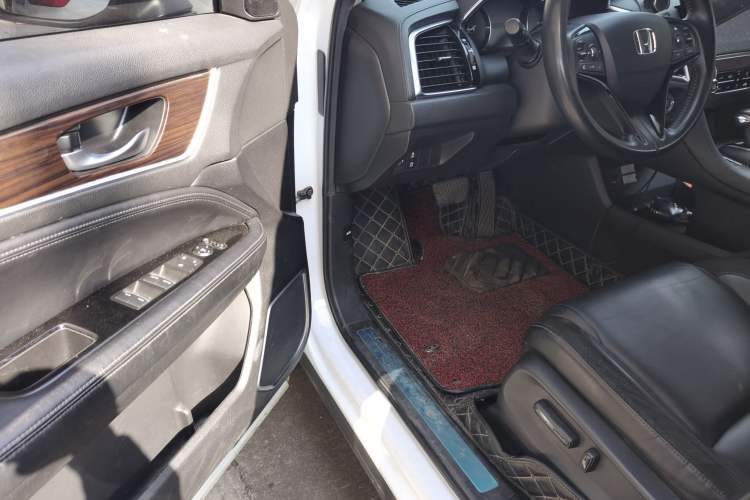 Used Honda Avancier 2017 240TURBO Two-Wheel Drive Comfort Version