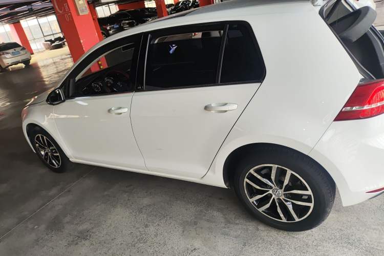 Used Volkswagen Golf 2016 1.4 TSI 25th Anniversary Edition
