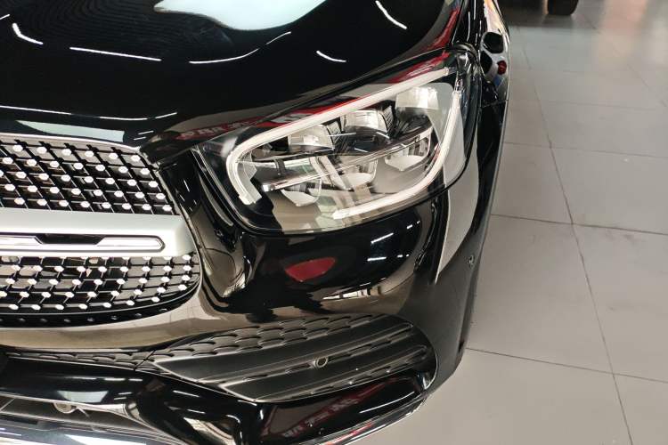 Used Mercedes-Benz GLC 2022 Second Facelift GLC 260 L 4MATIC Luxury Edition
