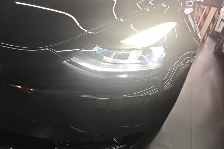 Used Tesla Model 3 2022 Rear-Wheel-Drive Version
