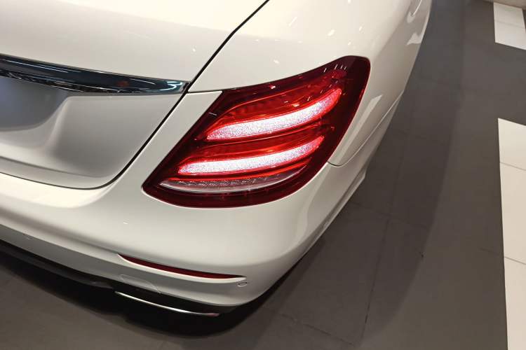 Used Mercedes-Benz E-Class 2019 E 260 L Sport Edition