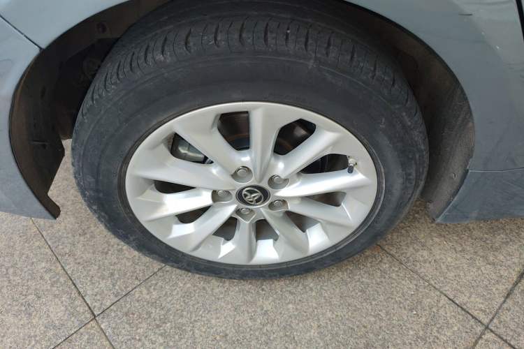 Used Toyota Corolla 2021 Dual-Motor 1.8L E-CVT Elite Edition
