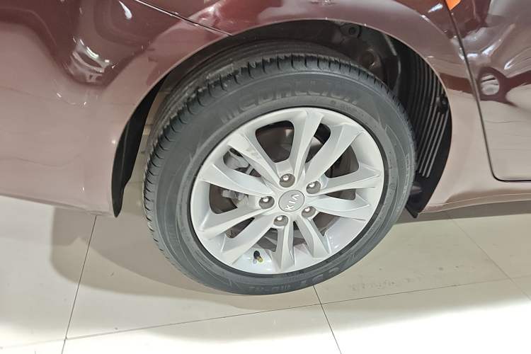 Used Kia K3 2016 1.6L Automatic GLS