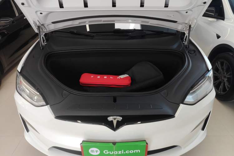 Used Tesla Model X 2023 Three-Motor All-Wheel-Drive Plaid Version
