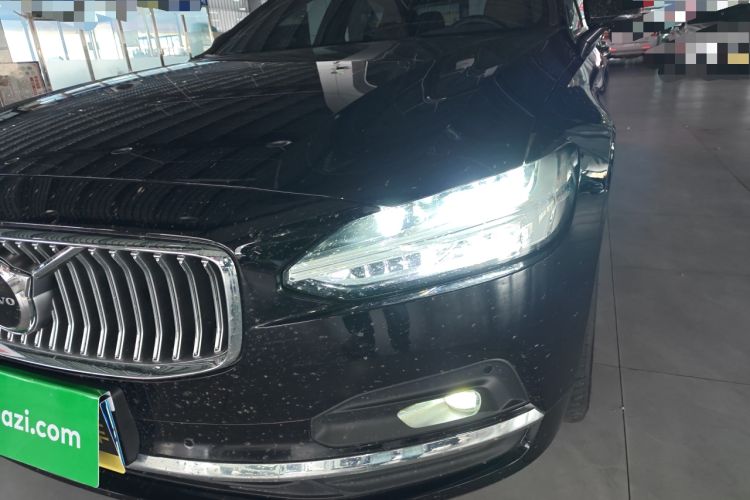 Used Volvo S90 2021 B5 Zhiyi Luxury Edition
