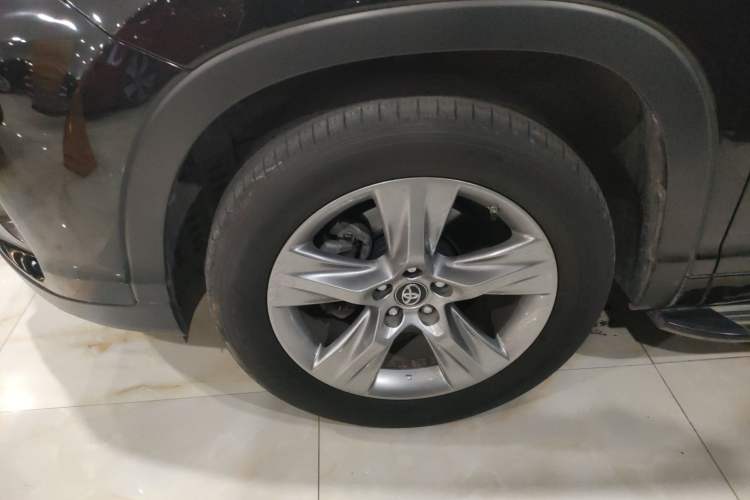 Used Toyota Highlander 2021 2.0T Four-Wheel Drive Luxury Edition 7 Seats