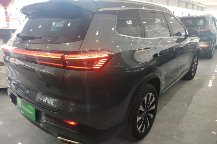 Used Chery Tiggo 8 PLUS 2025 290TGDI DCT Prestige 5-Seater