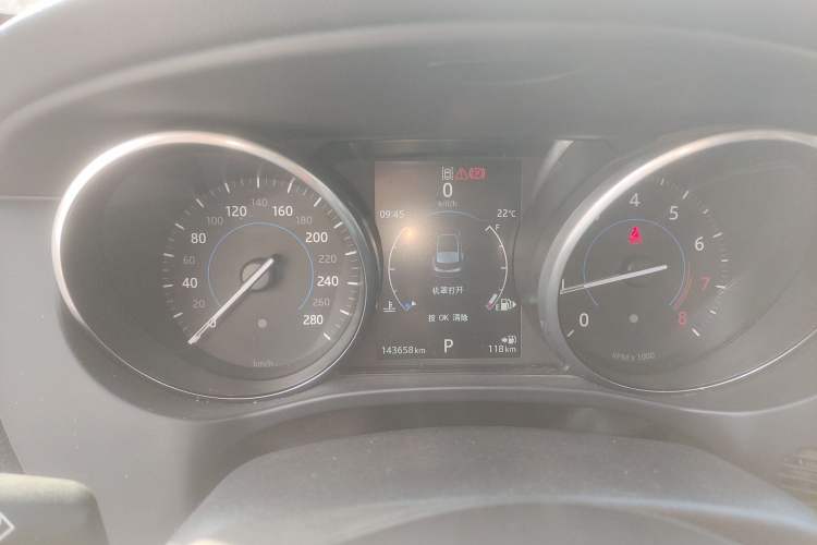 Used Jaguar F-PACE 2016 2.0T Two-Wheel Drive Urban Luxury Edition