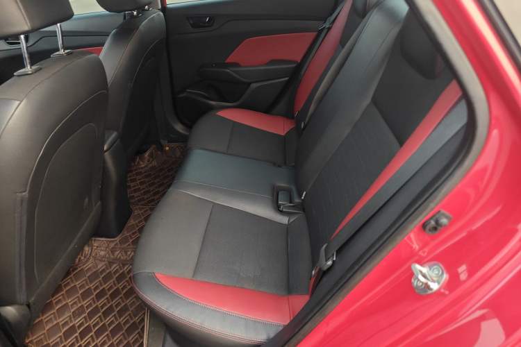 Used Hyundai Verna 2016 1.4L Automatic Cool Edition GLS