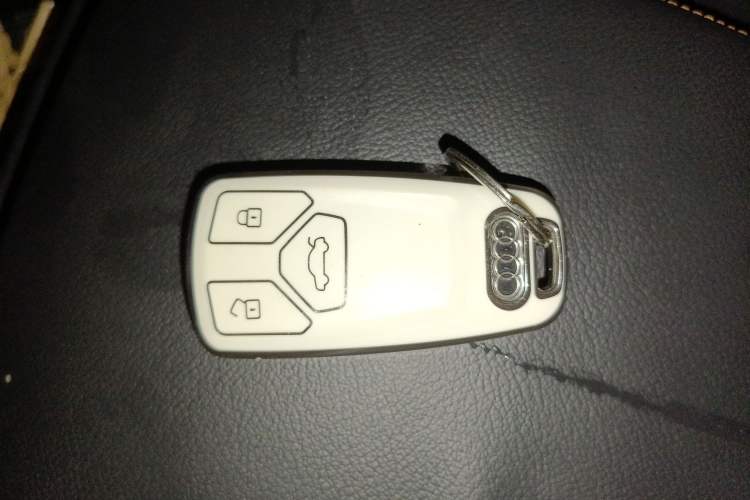 Used Audi Q5L 2018 40 TFSI Prestige Fashion Edition China VI
