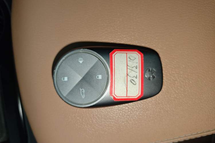 Used Nio ES8 2020 580 km Range 7-Seater Version
