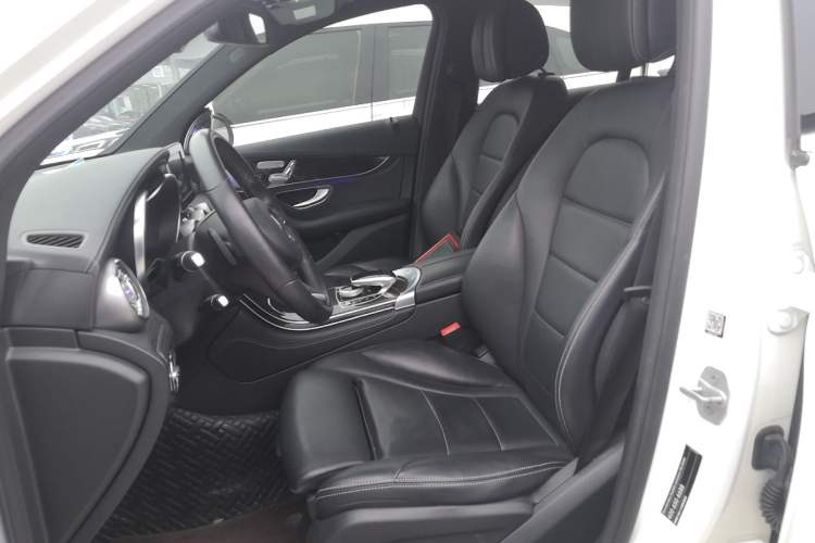 Used Mercedes-Benz GLC 2016 GLC 260 4MATIC Dynamic Edition
