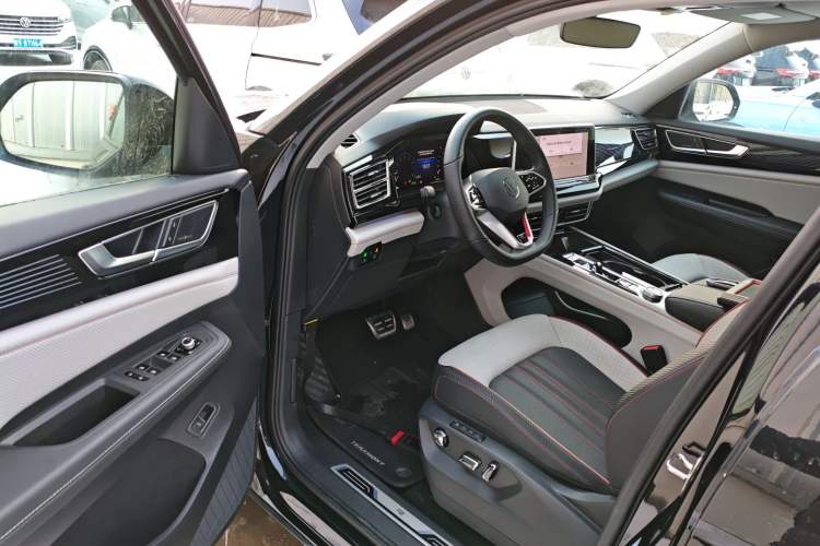 Used Volkswagen Teramont X 2024 380TSI Four-Wheel Drive Longxiang Edition
