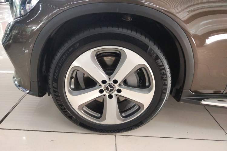 Used Mercedes-Benz GLC 2017 GLC 300 4MATIC Sport Edition
