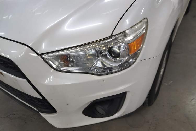 Used Mitsubishi ASX 2013 1.6L Manual Two-Wheel Drive Standard Edition