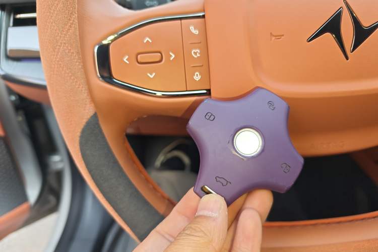 Used  eπ007 2024 All-Electric 620 RuYi Edition
