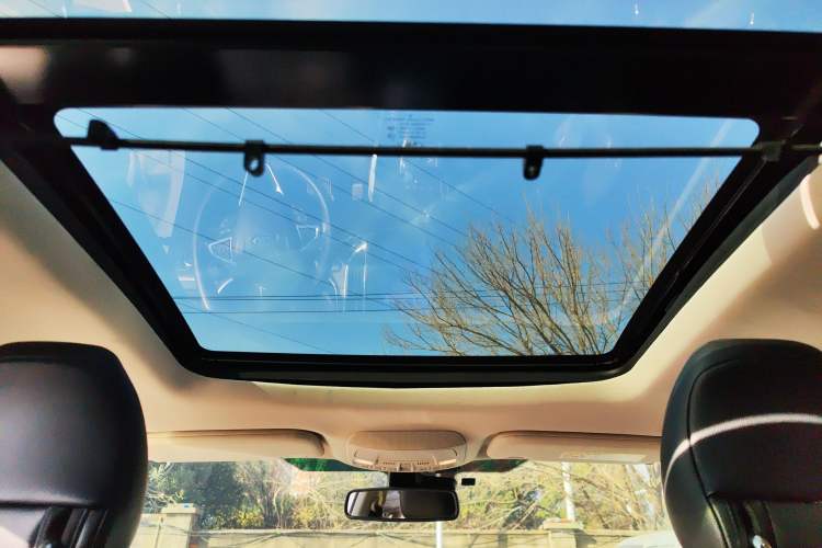 Used Ford Edge 2018 EcoBoost 245 Two-Wheel-Drive Titanium 7-Seater China V Standard
