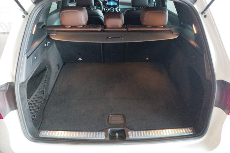 Used Mercedes-Benz GLC 2021 GLC 260 L 4MATIC Dynamic Edition
