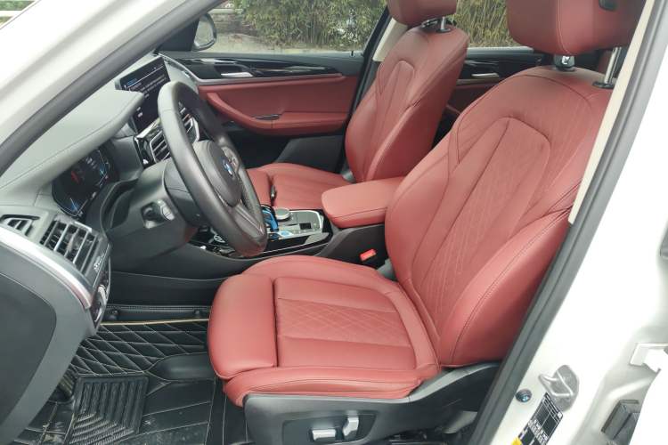 Used BMW iX3 2022 Leading Model
