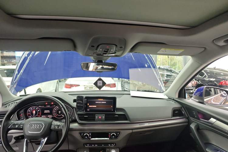 Used Audi Q5L 2018 45 TFSI Prestige Fashion Edition China VI Emission Standard
