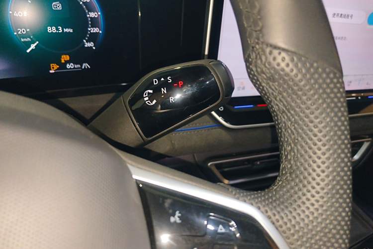 Used Volkswagen Tiguan L 2024 PRO 380TSI Four-Wheel Drive R-Line Prestige Edition