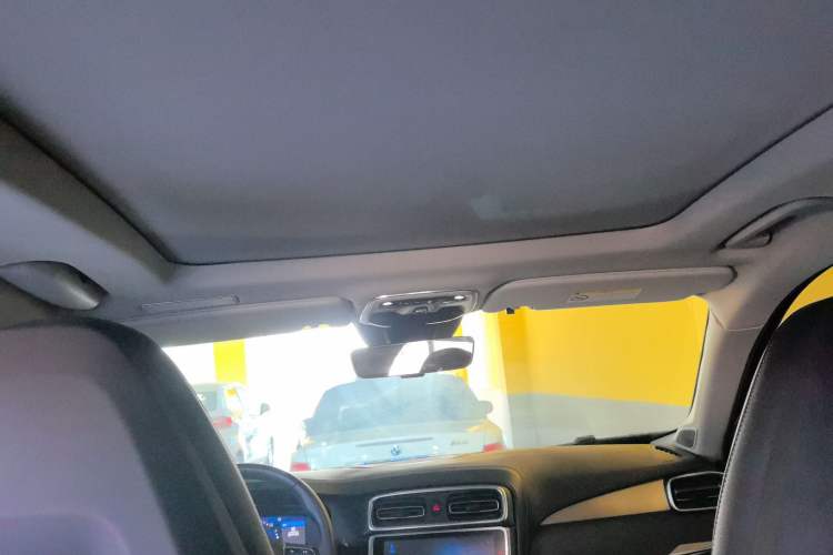 Used Lynk & Co 01 2017 2.0T Two-Wheel Drive Pro Edition
