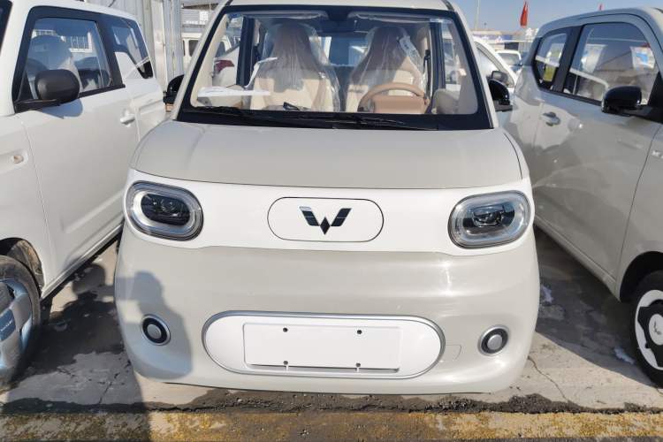 Used Wuling Hongguang MINIEV 2024 3rd Generation 215km Youth Edition