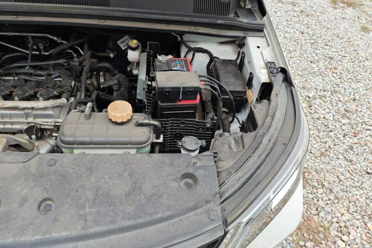 Used Wuling Jiachen 2022 1.5T Manual Light Enjoyment Dynamic Version
