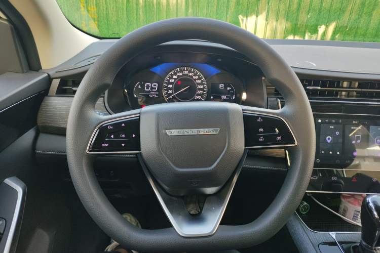 Used Venucia D60 2023 PLUS 1.6L XL CVT Yue Ling Edition
