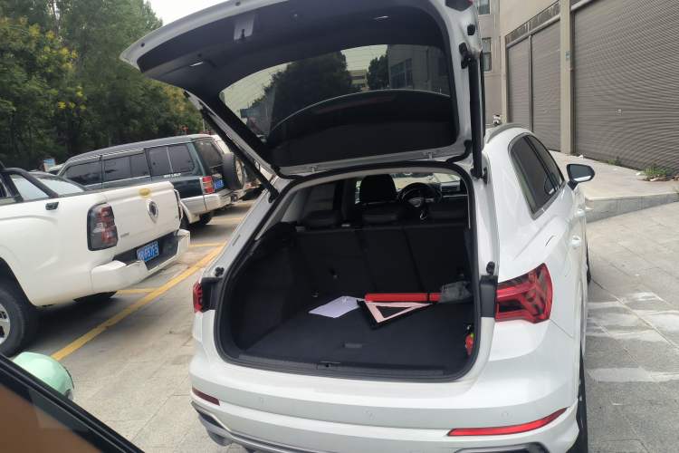 Used Audi Q3 2022 35 TFSI Progressive Dynamic Edition
