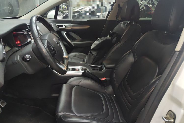 Used  6 2014 1.6T Luxury Edition THP160
