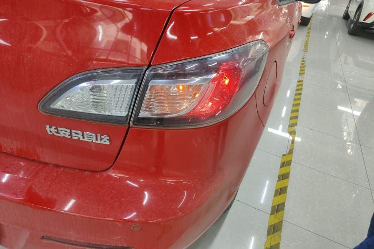 Used Mazda Mazda 3 2011 Sedan 1.6L Automatic Comfort Model